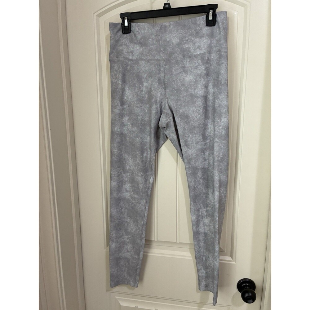 Spalding  Women's Sz Large Snakeskin Gray Leggings EUC